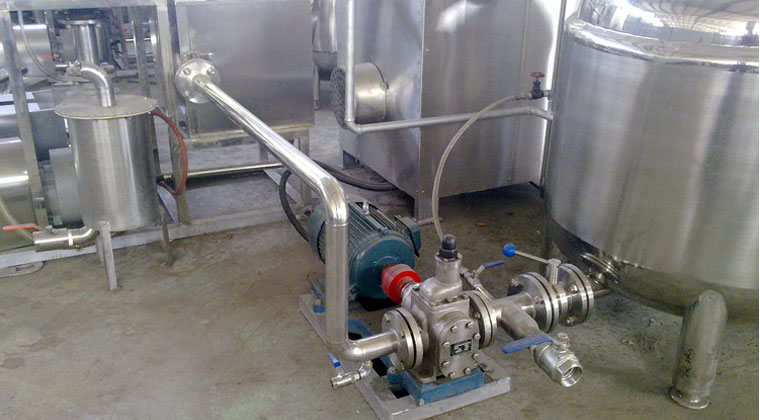 RCB不銹鋼保溫泵用戶現(xiàn)場(chǎng)